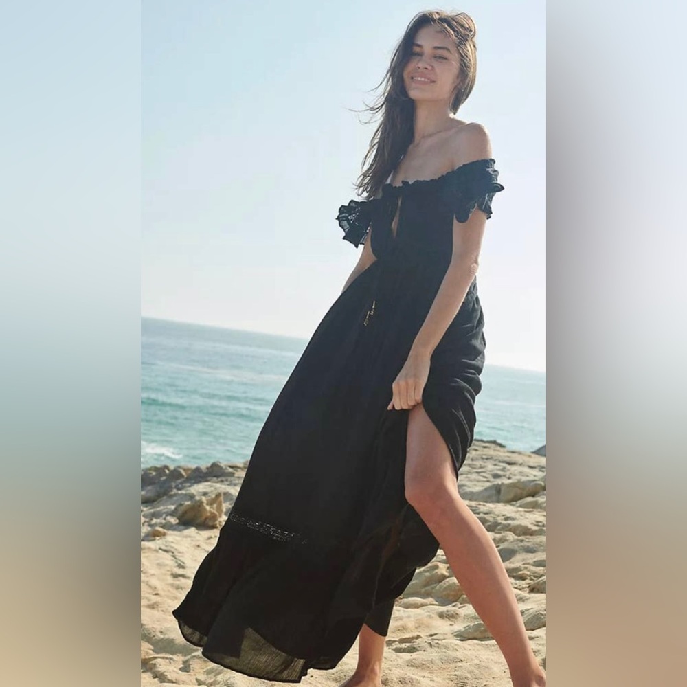 Free People Endless Summer Moonlight Ocean off-shoulder Maxi, Black, Small